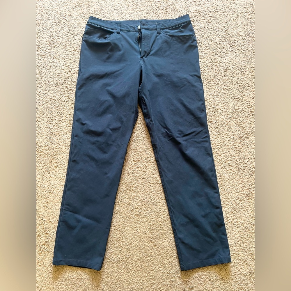 Mens Lululemon ABC 34x32 gray